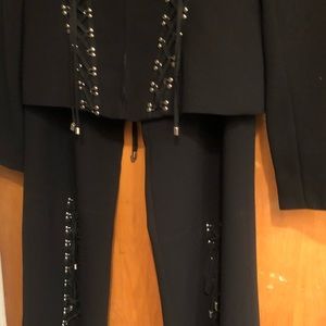 Fabulous 2 piece pant suit